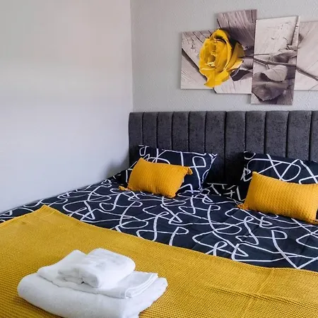 Cosy Luxurious 3-bedroom *