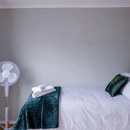 Cosy Luxurious 3-bedroom Apartamento